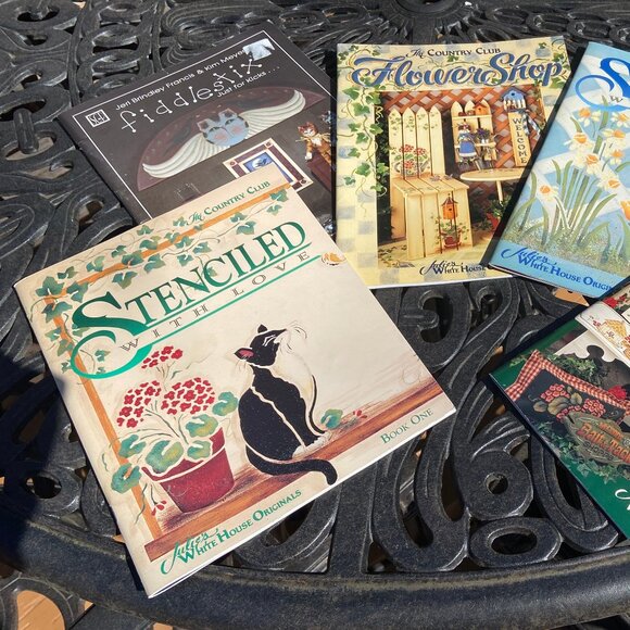 Vintage Stencil Pack – 17 Reusable Stencils & 5 Stencil Books - Picture 2 of 12